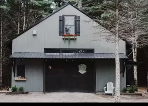 Welcome to the Treehouse. Relax. Enjoy! - Image 2