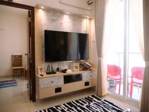Cherry Blossom Hideaway Elegant 3BHK Cozy Ambience With Pool - Image 5