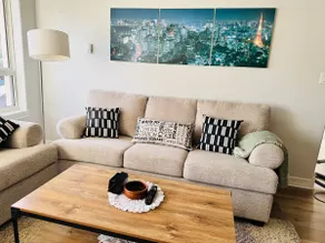Modern 2-Bed, 2-Bath Main Suite in Langford - Image 2