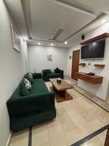 Escape Islamabad – Cozy Modern Stay in E-11 - Image 4