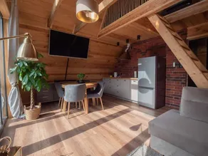 Chill House - Image 4