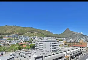 Kkape Sands - Peak Views From Sea Point Pad - Image 4