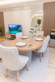 Serene and charming apartment - Image 3