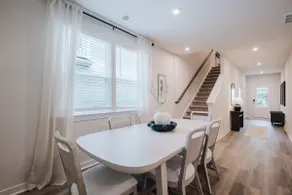 Stylish Bluffton Getaway for Families & Friends - Image 4