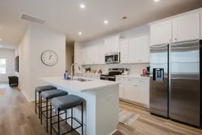 Stylish Bluffton Getaway for Families & Friends - Image 5