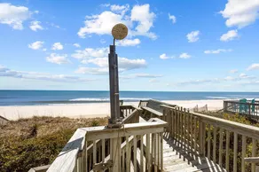 Oceanfront Retreat, Private Beach, Stunning Views - Image 5