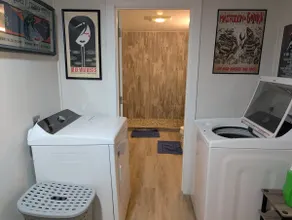 A Hobbit-Hole Home-Away-from-Home - Image 4