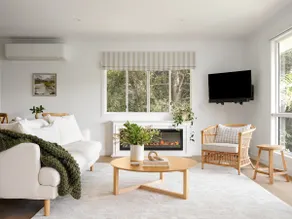 Oak Ridge Cottage - Image 3