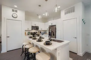 Casita Lonestar | Pool View | Free Parking - Image 4