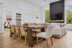 Tranquil Home With 3 Acres Of Privacy and Nature! - Image 3