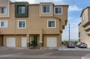 Reno Skyline Condo - Image 2