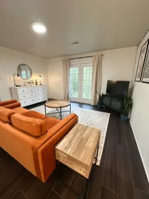 Private Guest Suite - Peaceful Retreat In Town - Image 4
