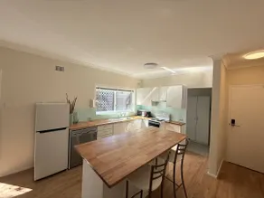 2 Bedroom Apartment - Heart of Cronulla - Image 2