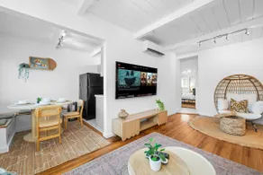 Cozy 2BR Home | Kitchen, Parking & AC | Near Zoo - Image 3