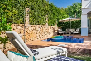 Casa Cedro - Modern Golf Resort Pool Villa - Image 3