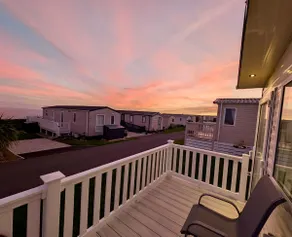 Sea View Chalet Steps from Durdle Door | Sleeps 6 - Image 3