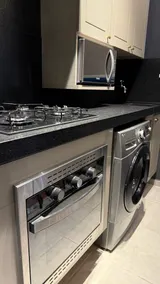Modern, Sophisticated and 100% Air-conditioned Apartment - Image 4