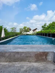 Modern and Spacious 2 bedroom PH, Rooftop & Pool - Image 5