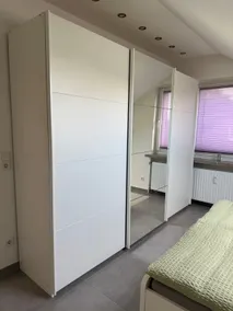 Quiet and central location - Image 2