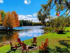 Cozy Waterfront Cottage with Sauna/BBQ/Pool/Garden - Image 5