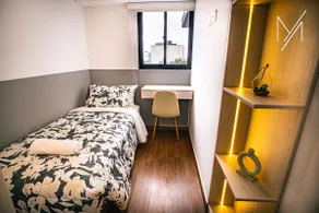 MM|Cozy flat in ideal spot f/foodies near seaside - Image 5