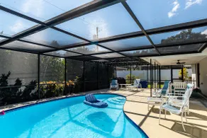Beautiful Clearwater Home w/pool ! Prime location - Image 2