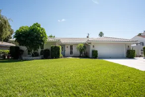 Beautiful Clearwater Home w/pool ! Prime location - Image 4