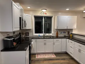 The Ridge House | Modern 3BR Country Home, Pets OK - Image 3
