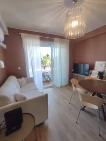 Central location! Air conditioning + amazing view, parking - Image 3