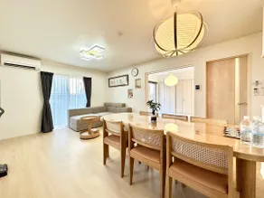 8 guests, Airport Pick-up, 4bedroom, 2parking - Image 5