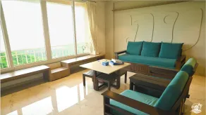 Modern villa with widest sea view & beach across - Image 4