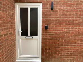 Modern, Brand-new Detached House - Image 2