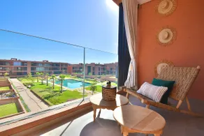 Chic 2BR/2BA • Pool View • Calm-Secure • Fast WiFi - Image 5