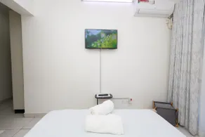 Cosy 2BR CBD Mombasa | Near SGR & 11 mins Airport - Image 4
