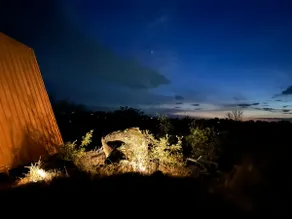 Cabin in Vera Black - Image 5