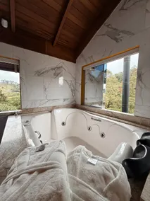 3-BD house in downtown Rancho Queimado - Image 4
