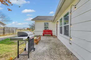 NEW! Pickleball Court & Firepit | 15 min to Baylor - Image 4