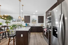 Modern Zen Home | 5BR | 10 Min to Creve Coeur Lake - Image 4