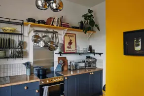 Mid-Century apartment in the heart of Stroud - Image 4