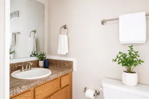 Peaceful 2BR Near UAB, Pool + Free Parking - Image 5