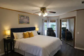 Private 2BR Guesthouse | Full Kitchen | Low Fees - Image 3