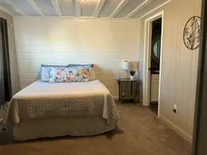 Lake Shore Drive Getaway - Image 3
