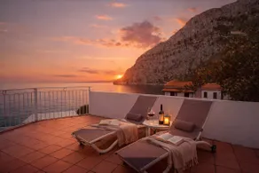 Sunset Private Rooftop Retreat by the Sea - Image 4