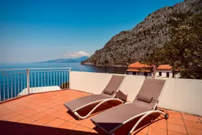 Sunset Private Rooftop Retreat by the Sea - Image 3