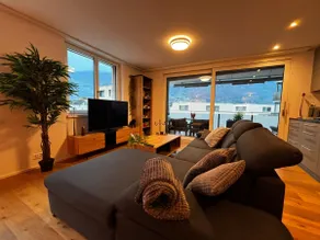 Mountain View Apartment - Image 2