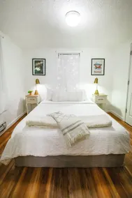 Stones Throw Brewery Guest House - Image 2