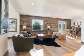 Highland House | Wine Country | Private Hot Tub - Image 2