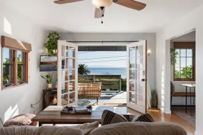 Poppy's Ocean-View Cottage | Hot Tub, Dog-Friendly - Image 3