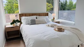 New Build 3BR Designer Home + SPA Bathroom - Image 3