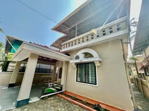 Comfortable & Cozy 2 BHK House Shama - Image 3
